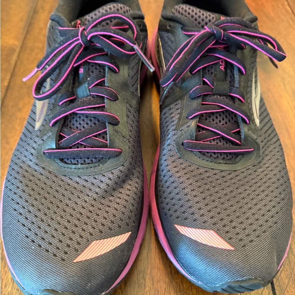 Brooks Black and Pink Athletic Shoes with Breathable Mesh